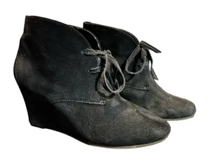 dv Dolce Vita Black Suede Ankle Bootie Lace Up Round Toe US 10‎ thumbnail 1