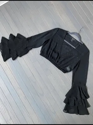 Forever 21 contemporary mesh crop top with bell sleeve thumbnail 5