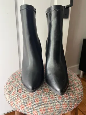 Lulus Black Ankle Boots thumbnail 3