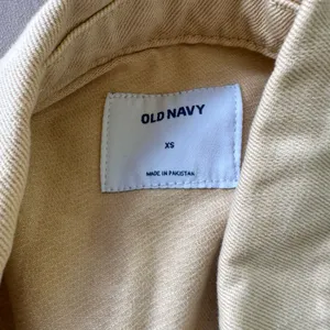 Old Navy Cropped Jean Jacket thumbnail 5
