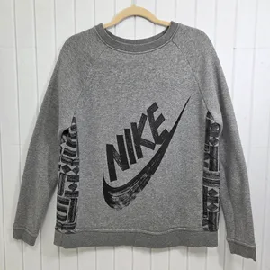 Nike SPORTSWEAR RALLY CREW GRAY Sweatshirt with Black logo Size M‎ thumbnail 2