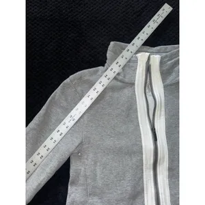 Lululemon Women's Light as Warmth Jacket Grey Fleece Full Zip Size‎ 6 thumbnail 10