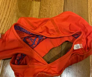 Zumba officials Zumba Scribble V-Bra in "Rev Me Up Red With Z-Dri technology XS thumbnail 18