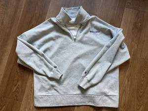 Champion Quarter-Zip thumbnail 1