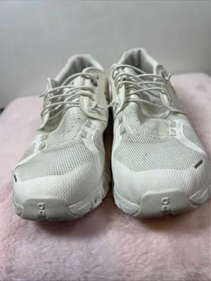 On Cloud Running Shoes White8.5 thumbnail 6