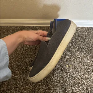 Rothy’s Original Slip On Sneaker Size 8.5 in grey‎ thumbnail 5