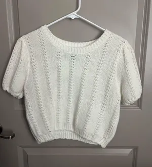H&M Top thumbnail 1