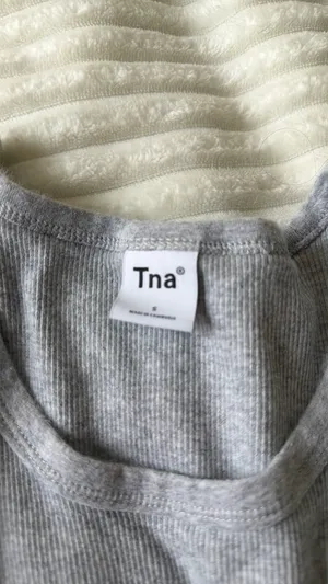 Aritzia TNA tank top thumbnail 3