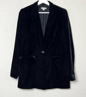 WHISTLES Black Velvet Oversized Blazer thumbnail 2
