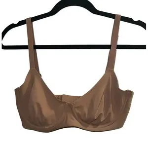 ✨Skims Fit Everybody T-SHIRT BRA Tan Sz 36D✨ thumbnail 1