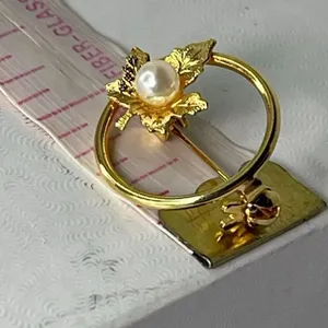 Vintage pearl adorned maple leaf open circle brooch. Gold thumbnail 5