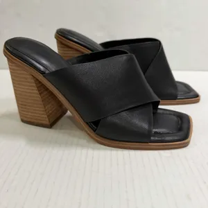 Marc Fisher Shoes Womens Size 9 Black Leather Block Heel Mule Sandals Square Toe thumbnail 3