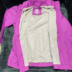 LLBean Women’s Full Zip Rain Jacket/Windbreaker Sz XS thumbnail 4