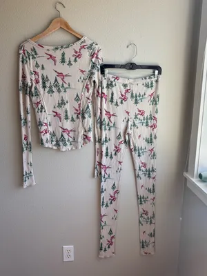 Cream Waffle Knit Two-Piece Pajama Set with Green Tree & Pink Bird Print thumbnail 6