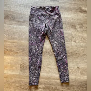 Lululemon Wunder Train High-Rise Tight 28" Topography Multi Purple Pink 12 thumbnail 14