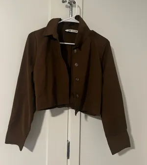 Cropped Zara jacket  thumbnail 1