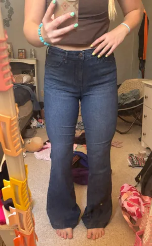 Sofia Vergara Jeans Melissa flare 8 thumbnail 4