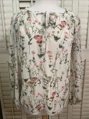 Rose & Olive Floral V-Neck Blouse - Cream and Pink thumbnail 3