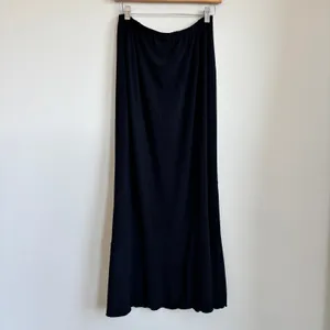 Vintage Y2K Clara's Black Flowy Skirt Maxi Assymtetrical Seem Long Stretchy thumbnail 4