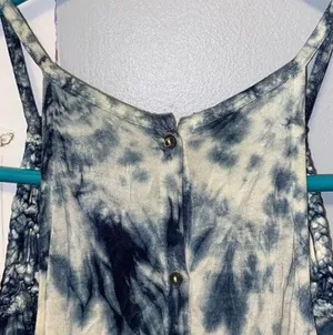 Tank-top thumbnail 5