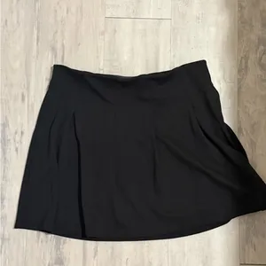 H&M Black Women's mini Skirt thumbnail 2
