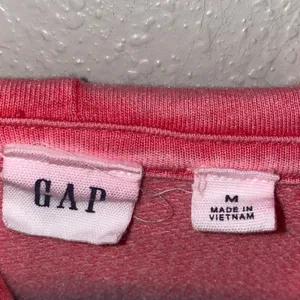 GAP Red Hoodie Medium Pullover Sweatshirt Kangaroo Pocket Casual‎ Basic thumbnail 3