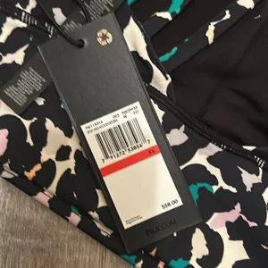 NWT Fila Uplift High Neck Sports Bra Crop Top‎ Size X Small thumbnail 4