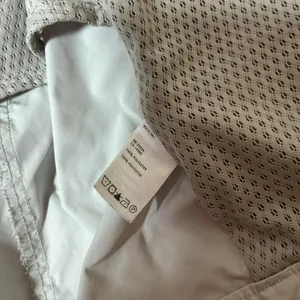 Royal Robbins Womens XS Gray Hooded Safari Utility Jacket‎ Mesh Lined Gorpcore thumbnail 4