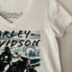 Harley Davidson Woman & Motorcycle Inscribed T-Shirt Nashville, TN Size Med A2 thumbnail 4