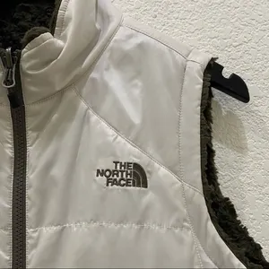 The North Face Mossbud Reversible Vest Jacket M thumbnail 8