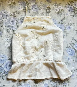 Idyllwind cream & white embroidered halter crop top with ruffles in a S #halter #embroidered thumbnail 1