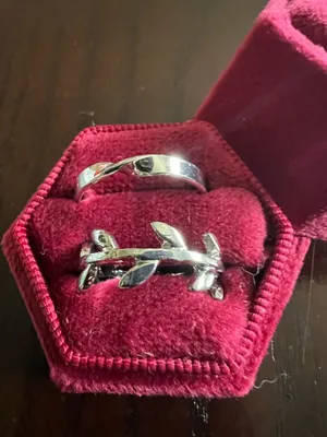 Women’s Stainless Steel Silver Stackable Rings 2 Pack Set Size 7 thumbnail 1