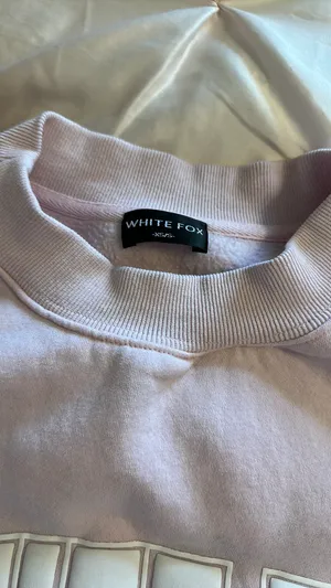 White Fox crew neck sweatshirt thumbnail 4