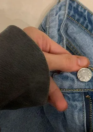 Jeans thumbnail 3