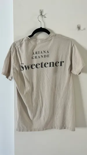 Ariana Grande Sweetener Tour Tee thumbnail 3