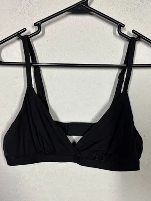 Quince Second Skin Crossover Bralette Sz Large thumbnail 3
