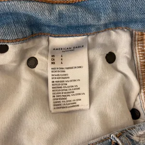 American Eagle Highest Rise 90s Boyfriend Cutoff Shorts Light Wash Distressed 4 thumbnail 4
