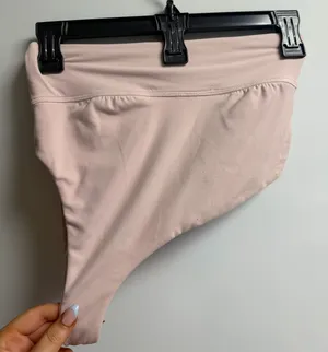 lululemon bra  thumbnail 1