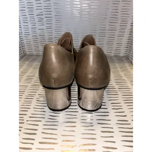 ALL BLACK Womens Taupe Leather Silver Metallic Block Heel‎ Shooties Size 39 8.5 thumbnail 4