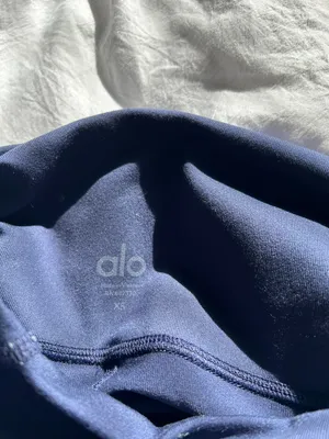 Alo Leggings thumbnail 3