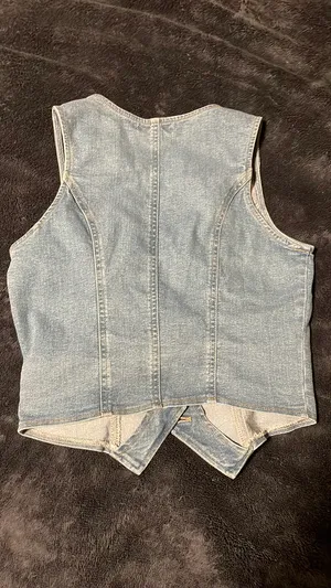 Thirty/Thirty Women’s Medium Jean Vest thumbnail 2