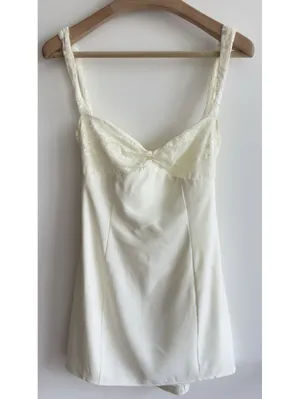 White Fox No You Hang Up Cream Lace Mini Dress M NWT Bodycon Party thumbnail 3