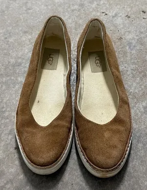 UGG Kammi Suede Slip On Flat Shoe Chestnut 7.5 thumbnail 1