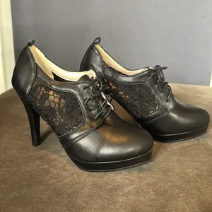 Women’s Black High Heel Lace Up Booties with Lace Detail EU40 Size 9/9.5 US NEW thumbnail 8