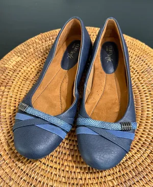 Eurosoft by Sofft Shaina Navy Blue Ballet Flats Snakeskin Detail Size 9.5 M thumbnail 1