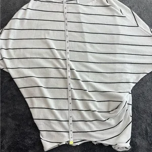 Lulus Striped‎ Boat Neck Dolman Sleeve Top White Black XS thumbnail 4