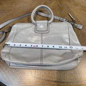 Hobo Sheila Leather Satchel Bag Light Gray Circular Handle Crossbody thumbnail 10