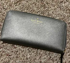 Kate Spade Wallet thumbnail 1