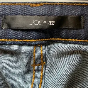 Joe's Jeans Honey Bootcut Dark Wash‎ Denim Jeans Size 25 Blue Mid Rise Stretch thumbnail 2