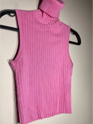 ZARA Pink Turtleneck Crop Sweater Vest Y2K Barbie Festival thumbnail 3